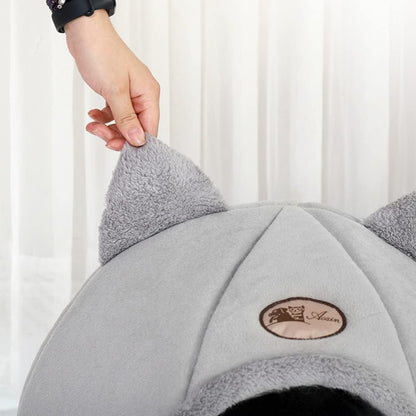 Cozy Cat Cave Bed for Ultimate Winter Comfort - Large Plush Tent for Cats and Small Dogs